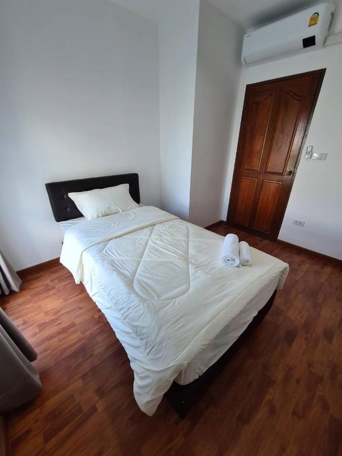 Yyk Holiday Rooms Ban Khlong Krang Exterior photo